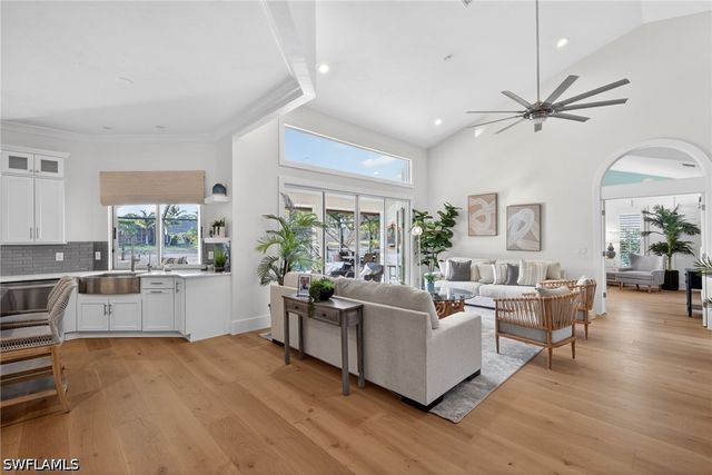 7657 Ponte Verde WAY, Naples, FL 34109