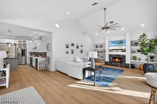 7657 Ponte Verde WAY, Naples, FL 34109