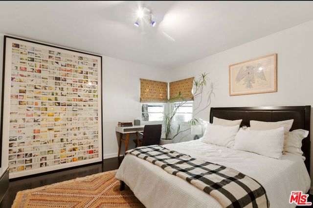 8467 Willoughby Avenue, Los Angeles, CA 90069