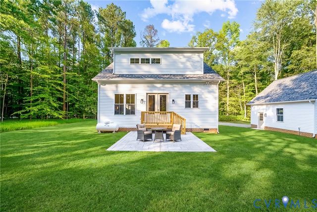 8299 Pamlico Rd, Hanover, VA 23005