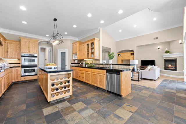 7140 Starkview Pl, Loomis, CA 95650