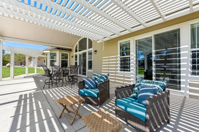 7140 Starkview Pl, Loomis, CA 95650