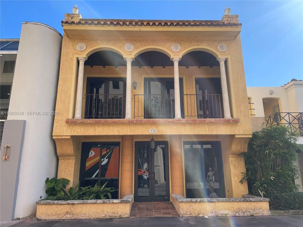 338 Minorca Ave, Coral Gables, FL 33134