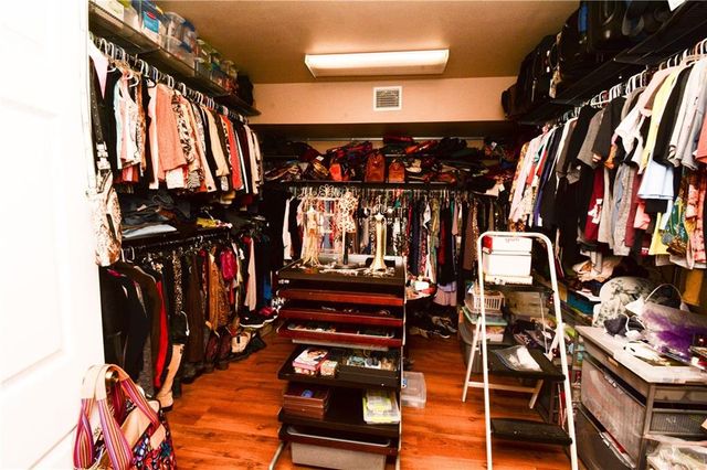 475 Catfish LN, Lockhart, TX 78644