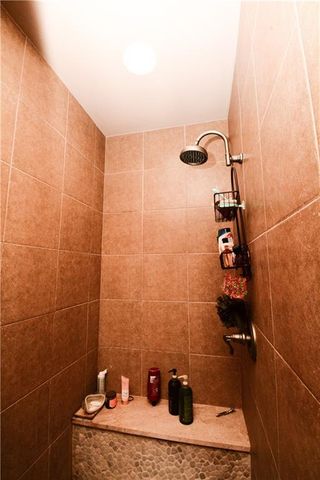 475 Catfish LN, Lockhart, TX 78644