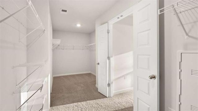 1040 Trident Maple Chase, Lawrenceville, GA 30045