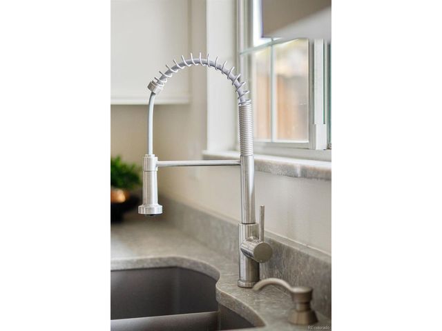 5260 S Jellison St, Littleton, CO 80123