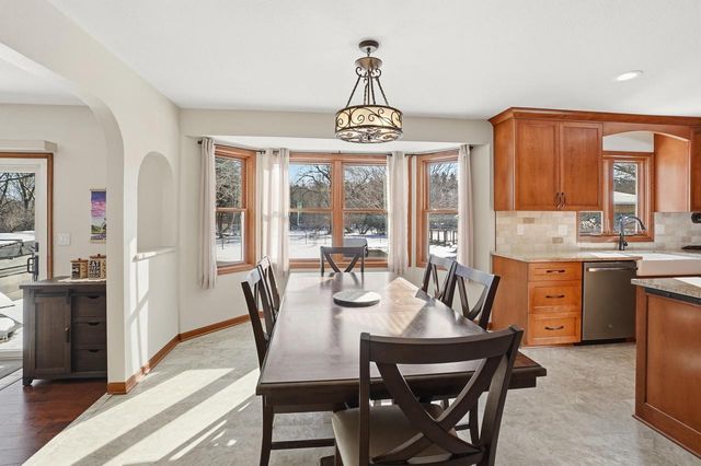 1746 Malibu DRIVE, Cedarburg, WI 53012