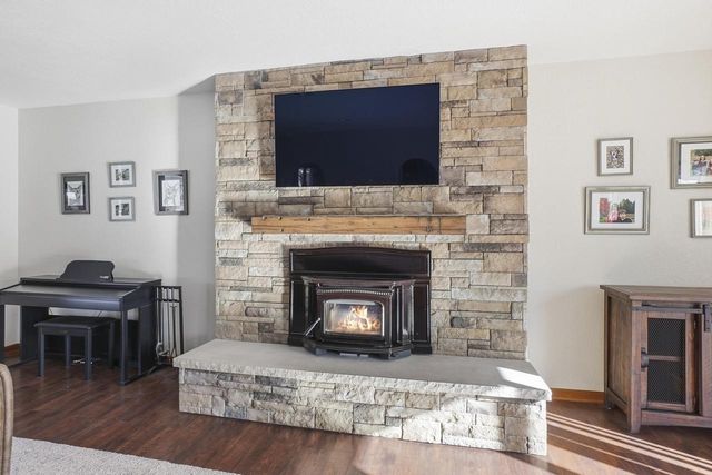 1746 Malibu DRIVE, Cedarburg, WI 53012