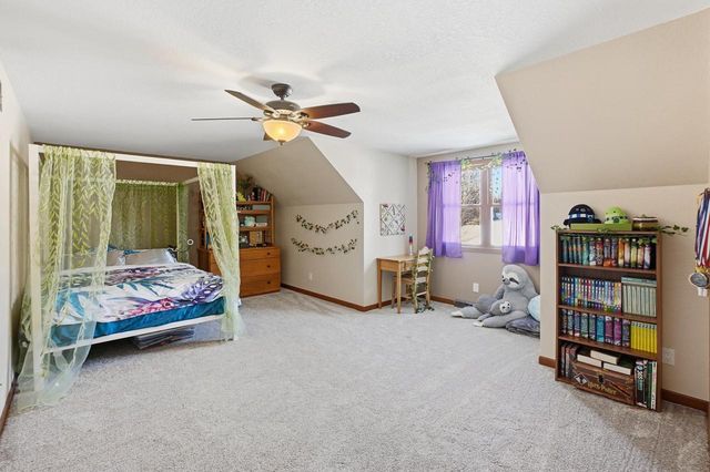 1746 Malibu DRIVE, Cedarburg, WI 53012