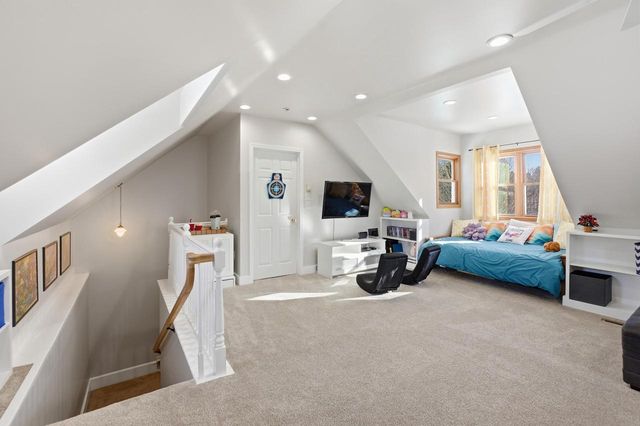 1746 Malibu DRIVE, Cedarburg, WI 53012