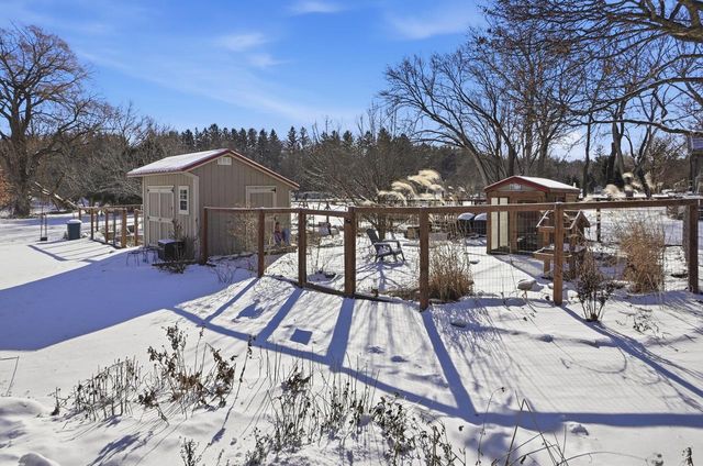 1746 Malibu DRIVE, Cedarburg, WI 53012