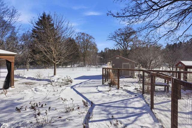 1746 Malibu DRIVE, Cedarburg, WI 53012