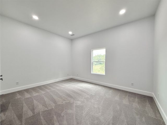 208 Silverleaf Drive, Fort Worth, TX 76112