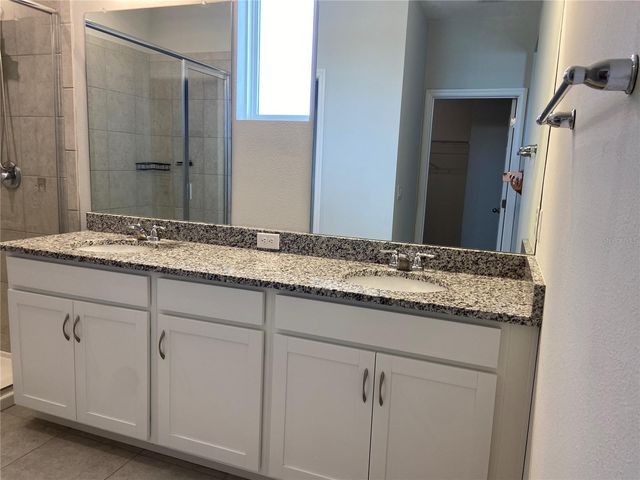 5029 AVALON PARK BOULEVARD, Wesley Chapel, FL 33545