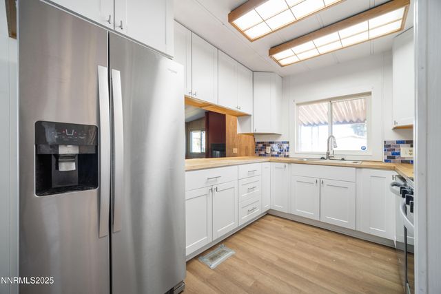 2524 Sneddon Way, Carson City, NV 89706