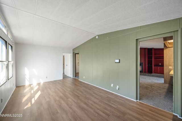 2524 Sneddon Way, Carson City, NV 89706