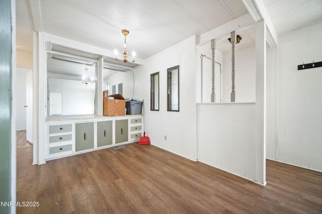 2524 Sneddon Way, Carson City, NV 89706