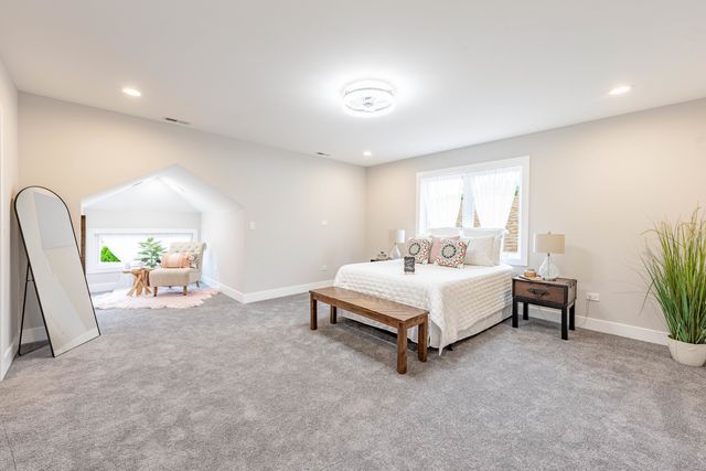 2336 Oak Park Avenue, Berwyn, IL 60402