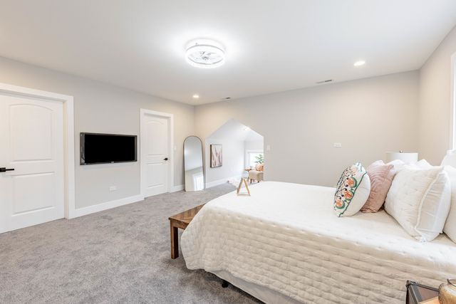 2336 Oak Park Avenue, Berwyn, IL 60402