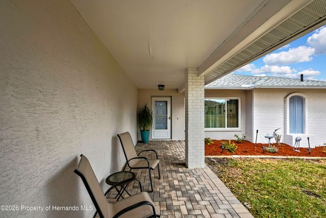 8015 Hidden Hills Drive, Spring Hill, FL 34606