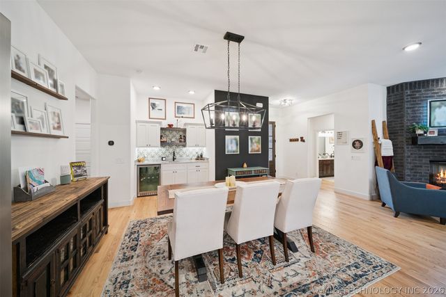 9226 N 141st East Avenue, Owasso, OK 74055