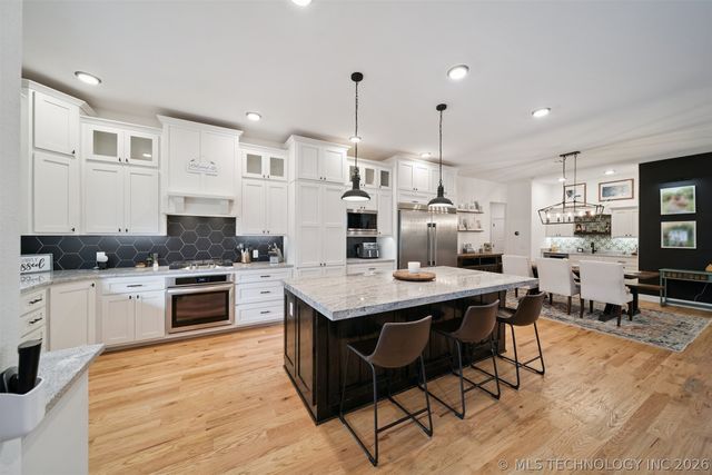 9226 N 141st East Avenue, Owasso, OK 74055