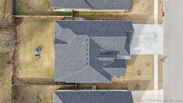 9226 N 141st East Avenue, Owasso, OK 74055