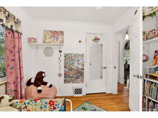 5331 Primrose Ln, Denver, CO 80221