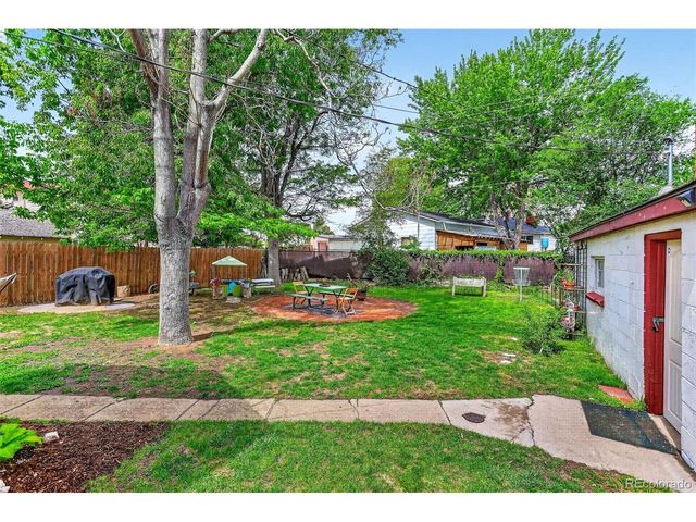 5331 Primrose Ln, Denver, CO 80221
