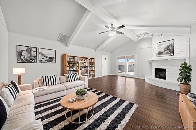 1108 S Poplar Avenue, Broken Arrow, OK 74012