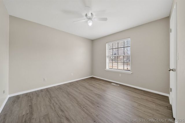 1108 S Poplar Avenue, Broken Arrow, OK 74012