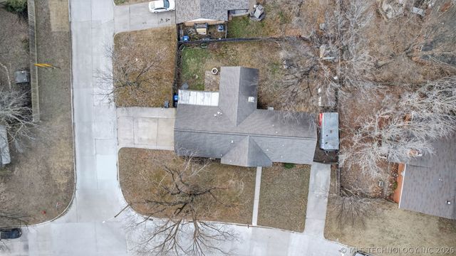 1108 S Poplar Avenue, Broken Arrow, OK 74012