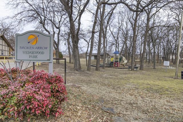 1108 S Poplar Avenue, Broken Arrow, OK 74012