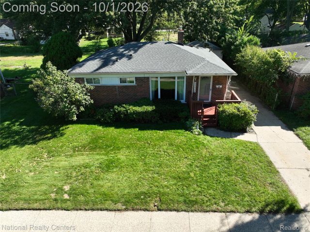 22344 Logue Avenue, Warren, MI 48091