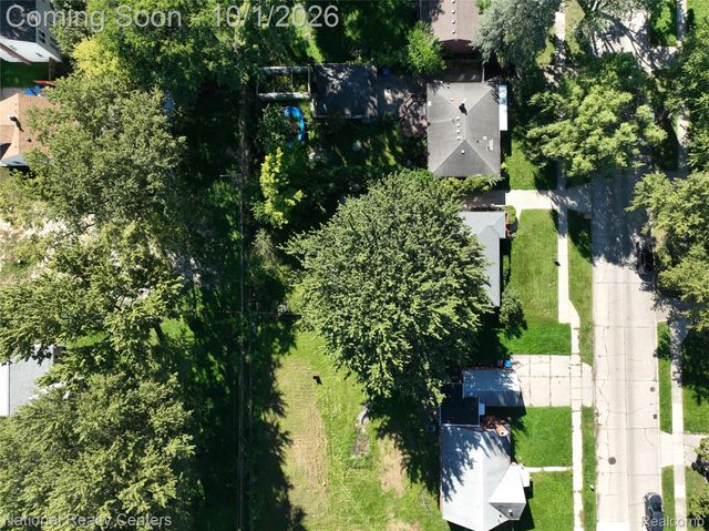 22344 Logue Avenue, Warren, MI 48091