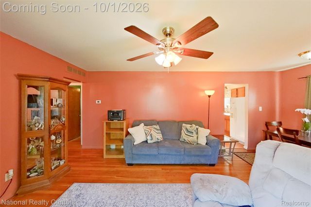 22344 Logue Avenue, Warren, MI 48091