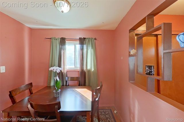 22344 Logue Avenue, Warren, MI 48091