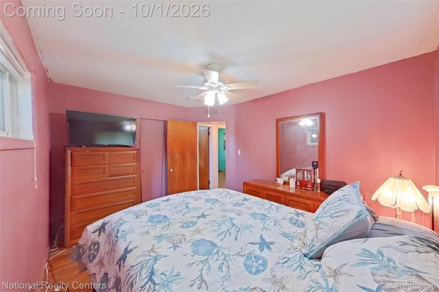22344 Logue Avenue, Warren, MI 48091