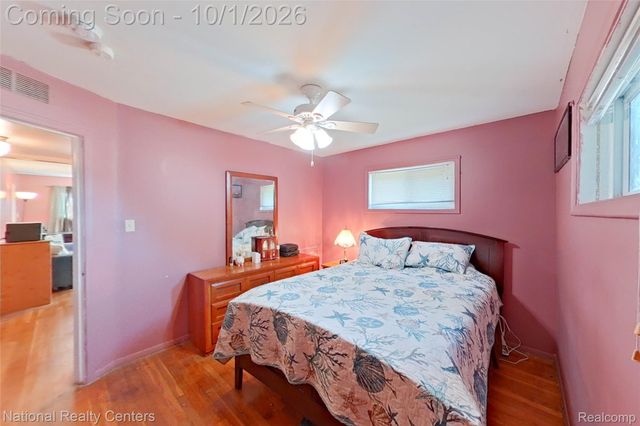 22344 Logue Avenue, Warren, MI 48091