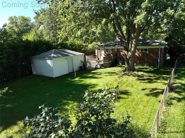 22344 Logue Avenue, Warren, MI 48091