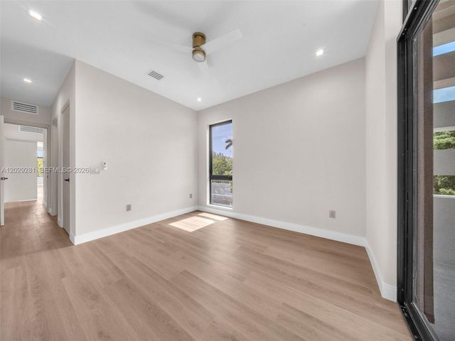 1637 Monroe Street, Hollywood, FL 33020