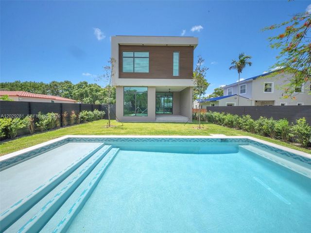 1637 Monroe Street, Hollywood, FL 33020