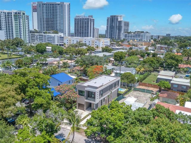 1637 Monroe Street, Hollywood, FL 33020
