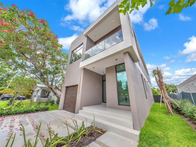1637 Monroe Street, Hollywood, FL 33020