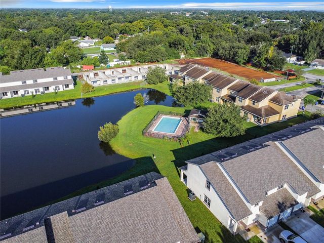 1736 BARTON TOWNE CIRCLE, St Cloud, FL 34769