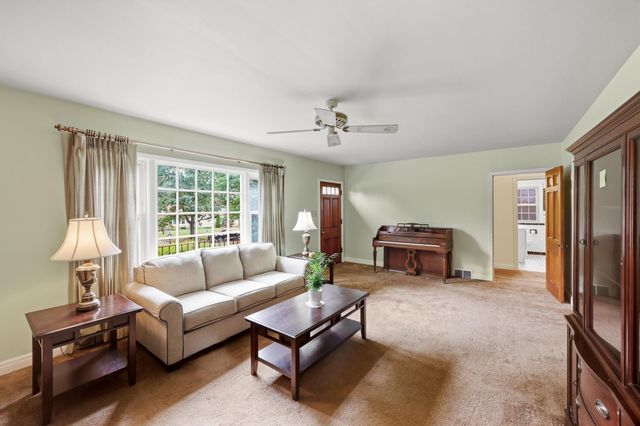 187 Jesselin Drive, Lexington, KY 40503
