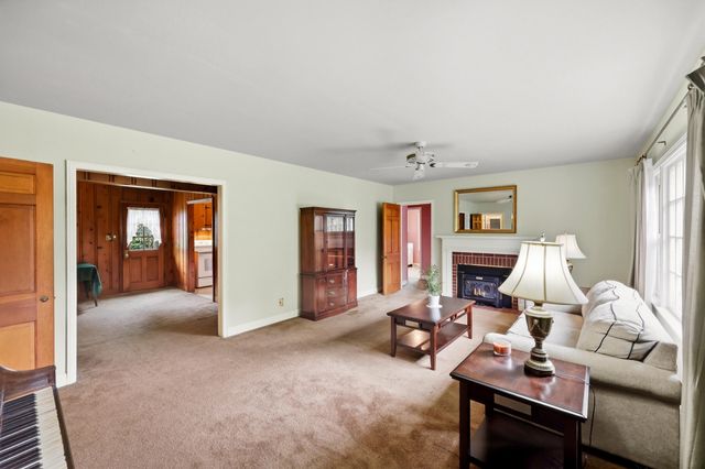 187 Jesselin Drive, Lexington, KY 40503