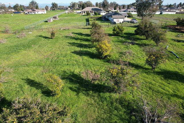 16363 Paula Road, Madera, CA 93636