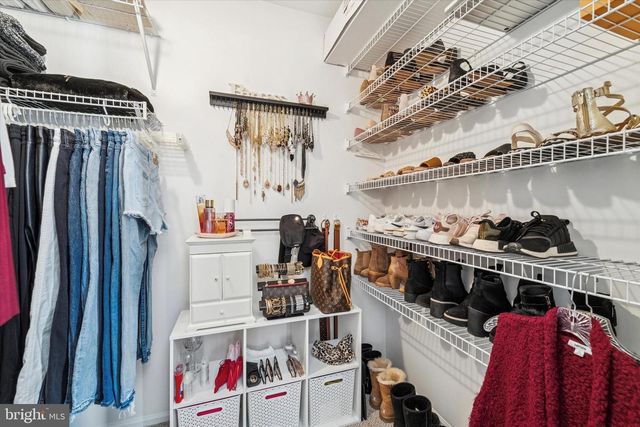 5801 RED HAVEN DR, Marlton, NJ 08053